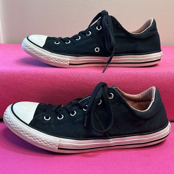 Converse Black “Denim” Look Padded Tongue Low Tops W6 - Picture 4 of 7